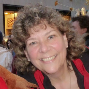 Meet your Posher, Suzanne